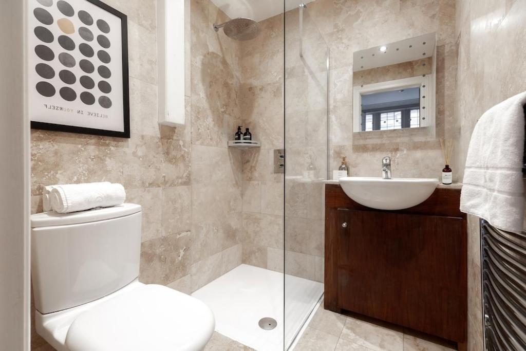 Revamped & Luxxe For Covent Garden Lovers! Adorable City Home For Families & Friends Londres Exterior foto
