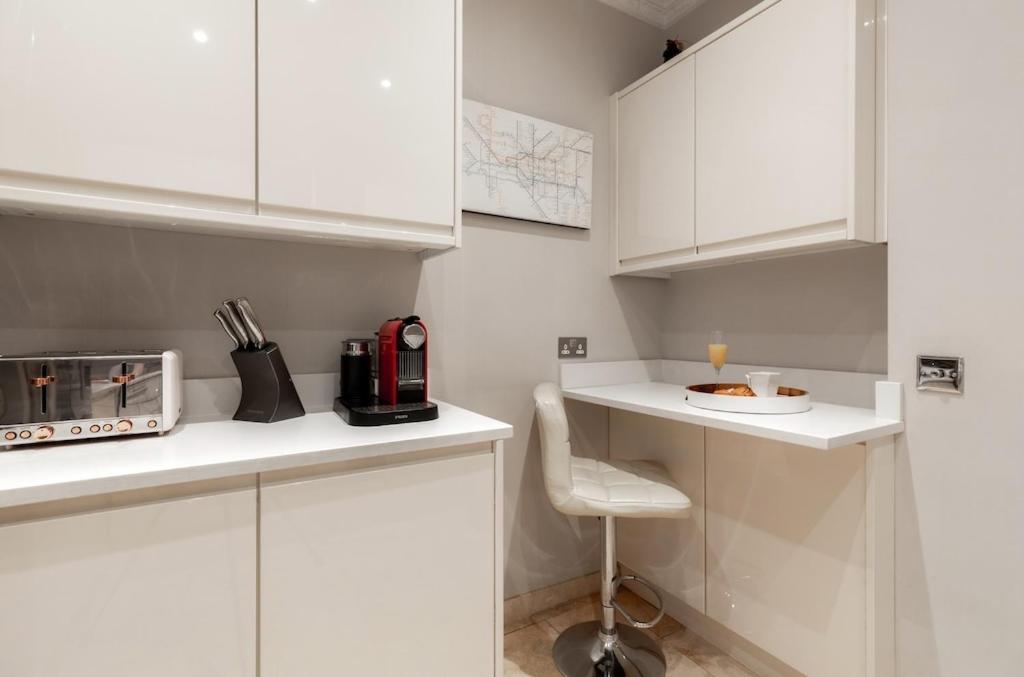 Revamped & Luxxe For Covent Garden Lovers! Adorable City Home For Families & Friends Londres Exterior foto